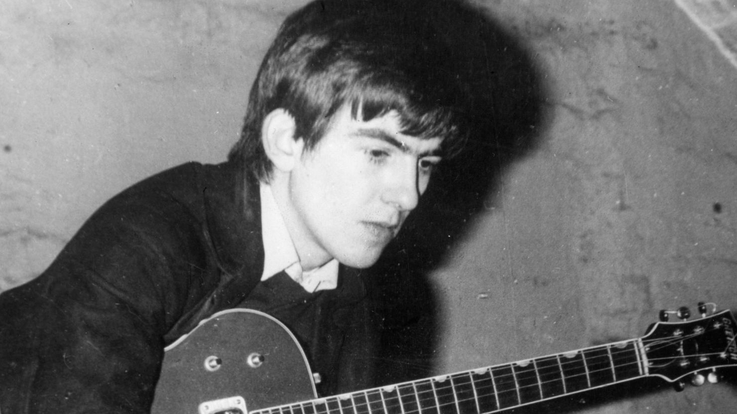 George Harrison’s Quietest Guitar Solo (And Why Guitarists Obsess Over It)